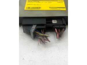 Gebruikte Adblue Computer Mercedes S (222.0/222.1) 3.0 S-400d 4-Matic Prijs € 99,00 Margeregeling aangeboden door Wessel Parts & Service B.V.