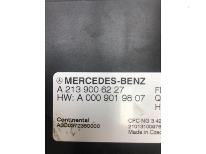 Module (diversen) van een Mercedes-Benz C Estate (S205) C-300 e 2.0 16V 2021