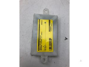 Gebruikte Keyless vehicle module Mercedes C Estate (S205) C-300 e 2.0 16V Prijs € 99,00 Margeregeling aangeboden door Autobedrijf G.H. Wessel B.V.