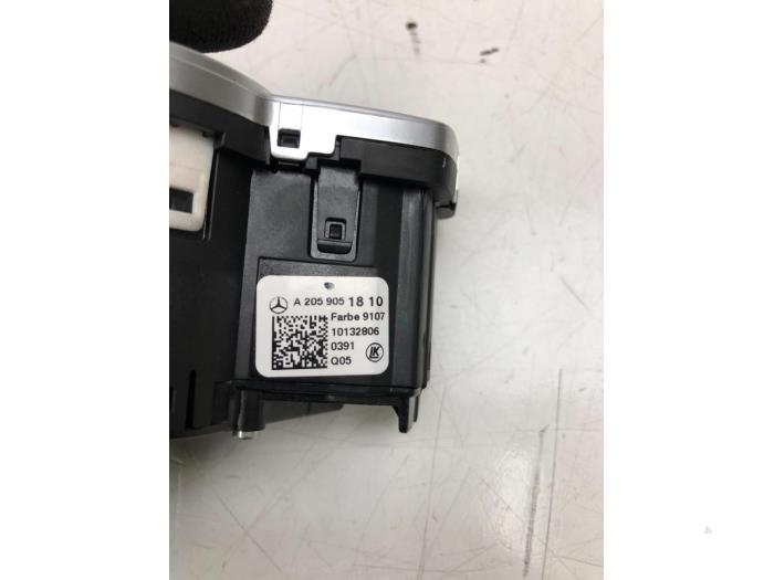 MERCEDES-BENZ GLC X253 (2015-2024) Headlight Switch Control Unit 2059051810 20570685