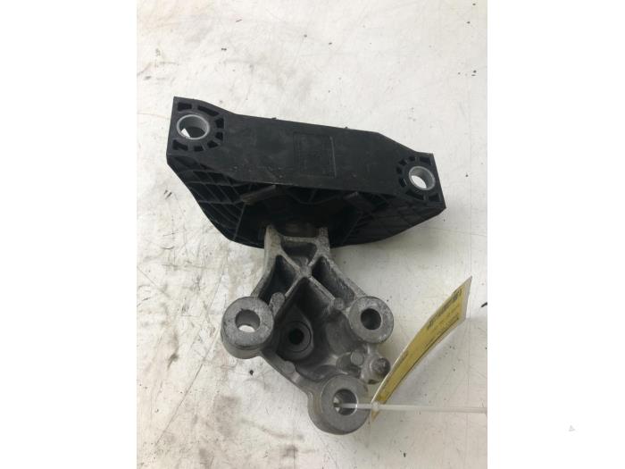 RENAULT Clio 4 generation (2012-2020) Right Side Engine Mount 113752043R 20616714