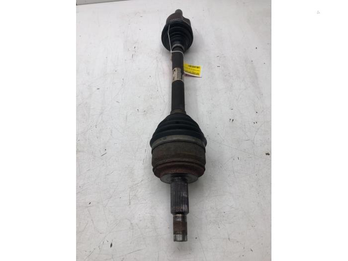 Gebruikte Steekas links-voor Opel Movano 2.3 CDTi Biturbo 16V FWD Prijs € 236,25 Margeregeling aangeboden door Wessel Parts & Service B.V.