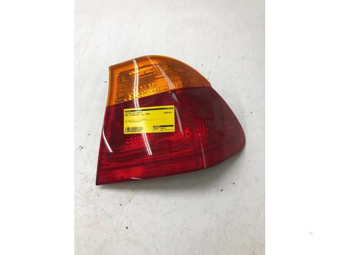 BMW 3 Series E46 (1997-2006) Rear Right Taillight Lamp 8364922 20647343