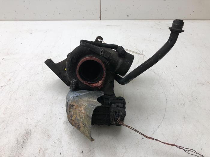 Gebruikte G-lader Mercedes E (W211) 4.0 E-400 CDI 32V Prijs op aanvraag aangeboden door Wessel Parts & Service B.V.
