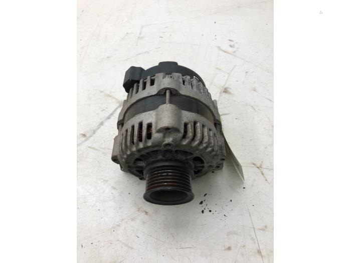 Gebruikte Dynamo Chevrolet Cruze SW (308) 1.6 16V VVT Prijs € 61,95 Margeregeling aangeboden door Wessel Parts & Service B.V.