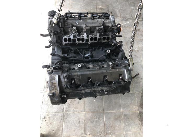 Gebruikte Motor Mercedes E (W211) 4.0 E-400 CDI 32V Prijs op aanvraag aangeboden door Wessel Parts & Service B.V.