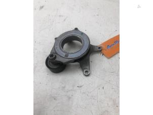 Gebruikte Spanner multiriem Mercedes GLB (247.6) 1.3 GLB-200 Turbo 16V Prijs € 49,00 Margeregeling aangeboden door Wessel Parts & Service B.V.