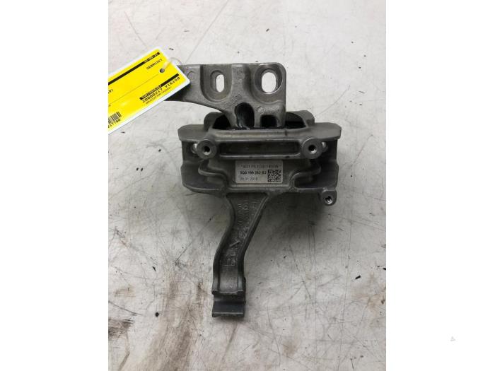 Gebruikte Motorrubber Audi Q3 (F3B) 2.0 35 TDI 16V Quattro Prijs € 40,95 Margeregeling aangeboden door Wessel Parts & Service B.V.
