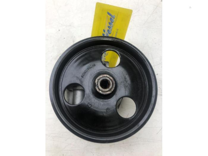 Gebruikte Servopomp Renault Megane (BA) 1.4 16V Prijs € 40,95 Margeregeling aangeboden door Wessel Parts & Service B.V.