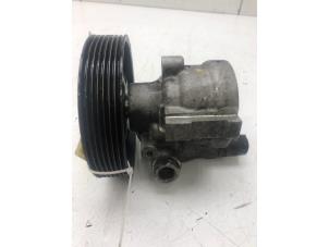 Gebruikte Servopomp Renault Laguna II (BG) 2.0 16V Prijs € 39,00 Margeregeling aangeboden door Wessel Parts & Service B.V.