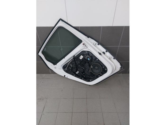 VOLVO V40 2 generation (2012-2020) Rear Left Door 32321999 21654795