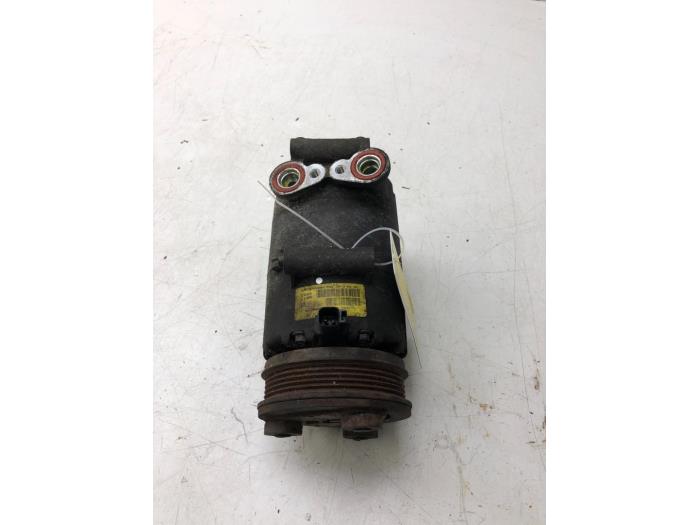 Gebruikte Aircopomp Ford Focus 2 1.4 16V Prijs op aanvraag aangeboden door Wessel Parts & Service B.V.