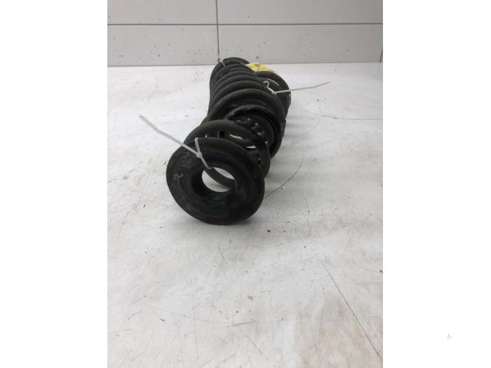 SKODA Superb 3 generation (2015-2023) Rear Left Coil Spring 3Q0511115AK 21795055