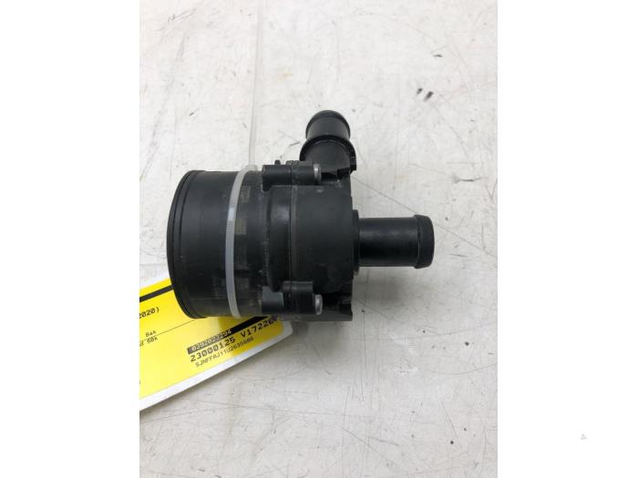 Gebruikte Waterpomp Nissan Qashqai (J11) Prijs € 51,45 Margeregeling aangeboden door Wessel Parts & Service B.V.