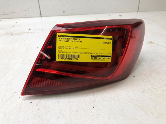 Seat Leon Achterlicht Rechts 5FA945096 - Polat & Polat