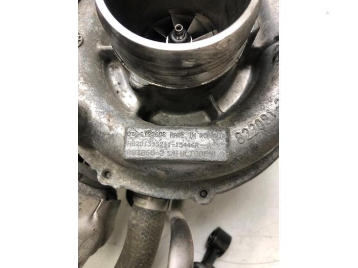 Gebruikte Turbo Renault Master III (EV/HV/UV/VA/VB/VD/VF/VG/VJ) 2.3 dCi 145 16V FWD Prijs € 523,95 Margeregeling aangeboden door Wessel Parts & Service B.V.