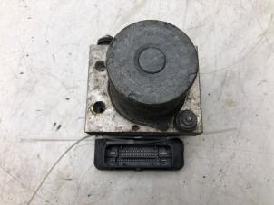 Gebruikte ABS Pomp Volkswagen Crafter 2.0 TDI 16V Prijs € 225,00 Margeregeling aangeboden door Wessel Parts & Service B.V.