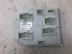 Gebruikte Comfort Module Mercedes Sprinter 3,5t (907.6/910.6) 314 CDI 2.1 D RWD Prijs € 299,00 Margeregeling aangeboden door Wessel Parts & Service B.V.