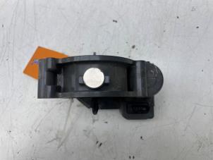 Gebruikte Gasklephuis Mercedes Sprinter 3,5t (907.6/910.6) 314 CDI 2.1 D RWD Prijs € 69,00 Margeregeling aangeboden door Wessel Parts & Service B.V.