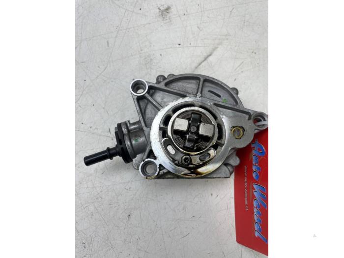 Gebruikte Vacuumpomp (Benzine) Opel Mokka 1.2 Turbo 12V Prijs € 51,45 Margeregeling aangeboden door Wessel Parts & Service B.V.