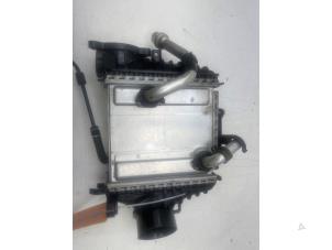 Gebruikte Intercooler Mercedes GLC (X253) 2.0 300d 16V 4-Matic Prijs € 149,00 Margeregeling aangeboden door Wessel Parts & Service B.V.