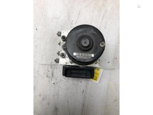 Gebruikte ABS Pomp Opel Zafira (M75) Prijs € 79,00 Margeregeling aangeboden door Wessel Parts & Service B.V.