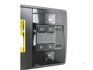 Gebruikte Binnenverlichting voor Skoda Superb Combi (3V5) 1.4 TSI iV 16V Prijs € 99,00 Margeregeling aangeboden door Autobedrijf G.H. Wessel B.V.