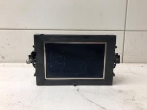 Gebruikte Display Interieur Mercedes SLK (R172) 2.1 250 CDI, 250d 16V Prijs € 69,00 Margeregeling aangeboden door Wessel Parts & Service B.V.