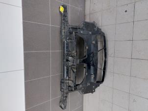 Gebruikte Frontpaneel BMW 1 serie (E81) 116i 1.6 16V Prijs € 79,00 Margeregeling aangeboden door Wessel Parts & Service B.V.