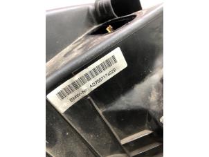 Gebruikte Luchtfilterhuis BMW 1 serie (E81) 116i 1.6 16V Prijs € 49,00 Margeregeling aangeboden door Wessel Parts & Service B.V.