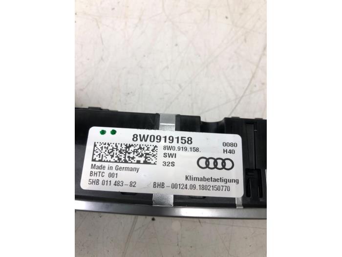 AUDI A4 B9/8W (2015-2024) Ilmastonhallintayksikkö 8W0919158 22578567