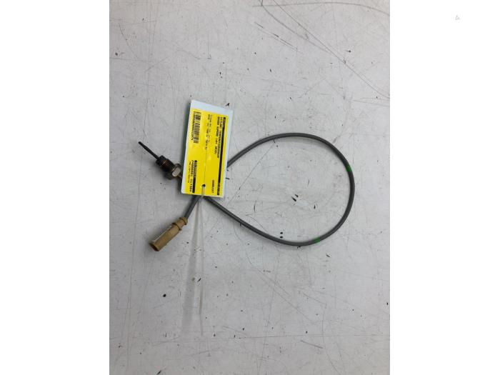 Gebruikte Uitlaat temperatuursensor Skoda Superb Combi (3V5) 2.0 TDI 4x4 Prijs € 40,95 Margeregeling aangeboden door Wessel Parts & Service B.V.