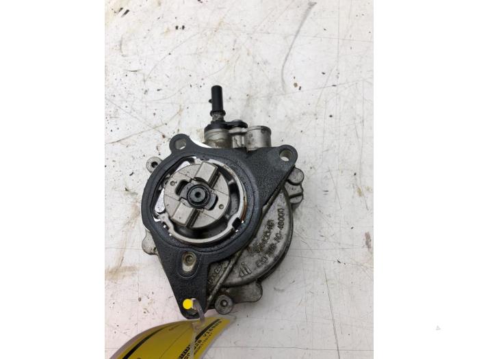 Gebruikte Vacuumpomp (Benzine) Opel Grandland (X) 1.2 Turbo 12V Prijs € 51,45 Margeregeling aangeboden door Wessel Parts & Service B.V.