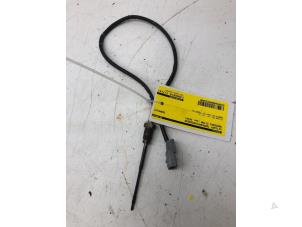 Gebruikte Uitlaat temperatuursensor Mercedes Citan (415.6) 1.5 109 CDI Prijs € 39,00 Margeregeling aangeboden door Wessel Parts & Service B.V.