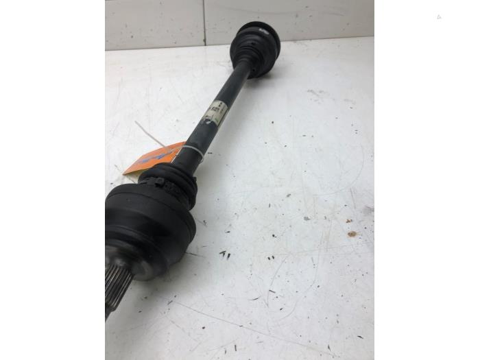 Gebruikte Steekas rechts-achter Mercedes E AMG (R238) 3.0 E-53 AMG EQ Boost 24V 4-Matic+ Prijs € 78,75 Margeregeling aangeboden door Wessel Parts & Service B.V.