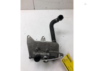 Gebruikte Oliekoeler Mercedes E AMG (R238) 3.0 E-53 AMG EQ Boost 24V 4-Matic+ Prijs € 125,00 Margeregeling aangeboden door Wessel Parts & Service B.V.