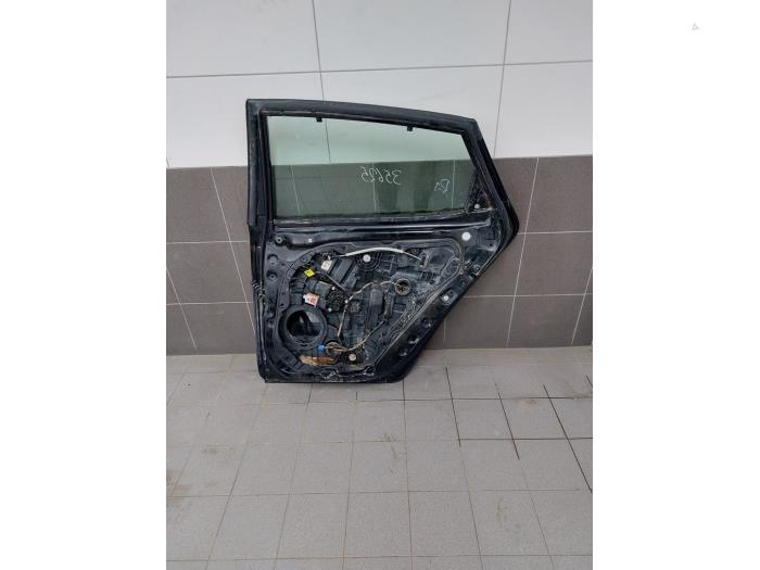 KIA Optima 4 generation (2015-2020) Rear Right Door 77004D4010 23051135