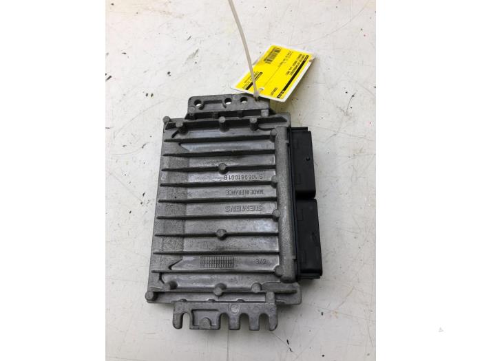 Gebruikte Computer Motormanagement Renault Kangoo (KC) 1.4 Prijs € 93,45 Margeregeling aangeboden door Wessel Parts & Service B.V.