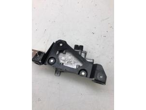 Gebruikte Koelwater Verwarmings Module Smart Fortwo Cabrio (453.4) Electric Drive, EQ Prijs € 89,00 Margeregeling aangeboden door Wessel Parts & Service B.V.