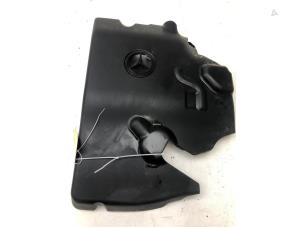 Gebruikte Afdekplaat motor Mercedes Sprinter 3,5t (907.6/910.6) 311 CDI 2.1 D RWD Prijs € 69,00 Margeregeling aangeboden door Wessel Parts & Service B.V.