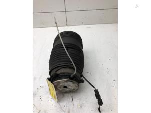 Gebruikte Luchtbalg Mercedes GLC (X253) 2.9 400 d 24V Prijs € 225,00 Margeregeling aangeboden door Wessel Parts & Service B.V.