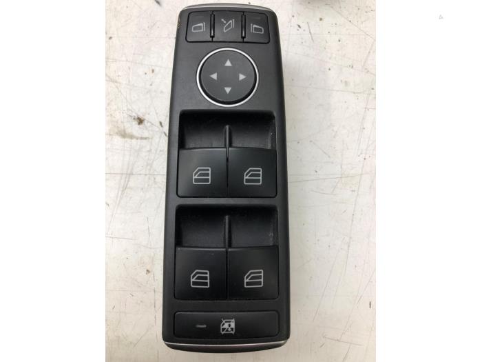 MERCEDES-BENZ CLA-Class C117 (2013-2016) Front Left Door Window Switch 1669054400 23571386