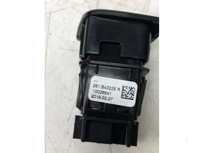 RENAULT Zoe 1 generation (2012-2023) Navigation Control Switch 251B43225R 24123340