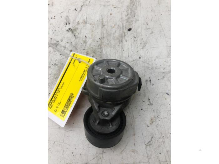 Gebruikte Spanrol Multiriem Opel Corsa F (UB/UH/UP) 1.2 Turbo 12V 100 Prijs € 30,45 Margeregeling aangeboden door Wessel Parts & Service B.V.