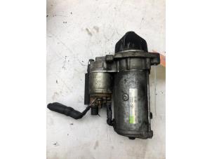 Gebruikte Startmotor Mercedes C (W203) 2.2 C-220 CDI 16V Prijs € 45,00 Margeregeling aangeboden door Wessel Parts & Service B.V.