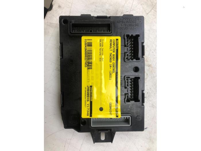Gebruikte Module Bodycontrol Renault Twingo III (AH) ZE R80 Prijs € 183,75 Margeregeling aangeboden door Wessel Parts & Service B.V.