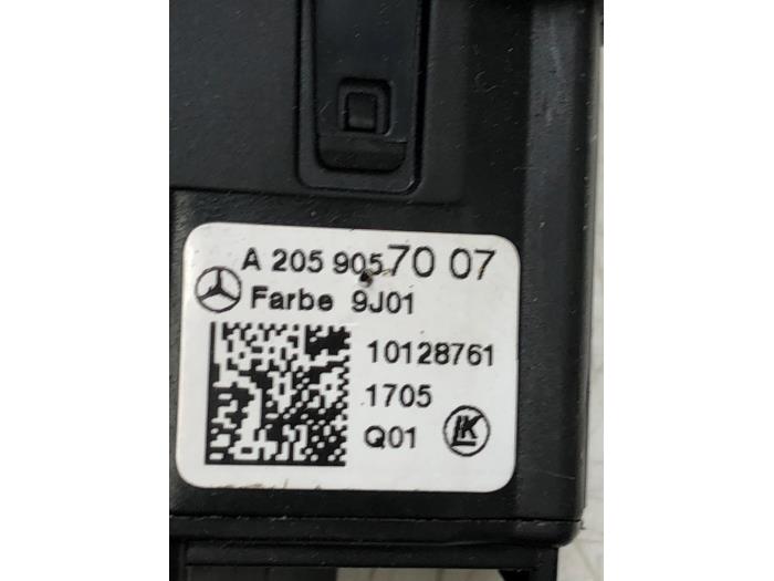 MERCEDES-BENZ C-Class W205/S205/C205 (2014-2023) Unitate de control comutator faruri 2059057007 24478045