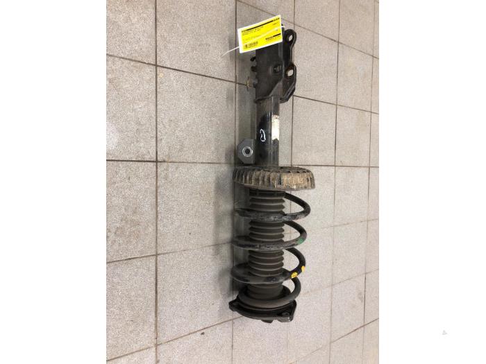 MERCEDES-BENZ Vito W447 (2014-2023) Front Right Shock Absorber 4473202700 24559349