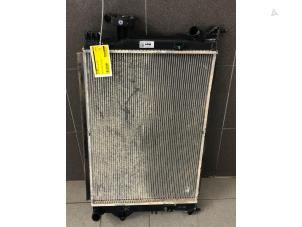 Gebruikte Radiateur Kia Ceed (CDB5/CDBB) 1.4i 16V Prijs € 99,00 Margeregeling aangeboden door Wessel Parts & Service B.V.