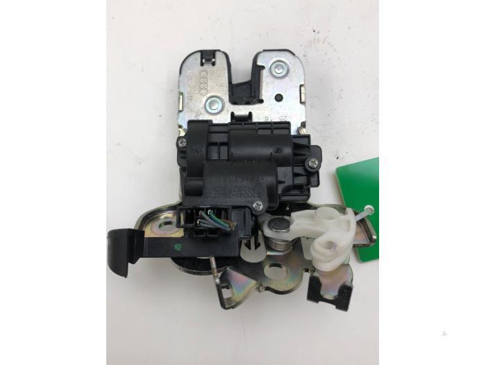 AUDI A1 8X (2010-2020) Other Body Parts 8R0827505 24559429